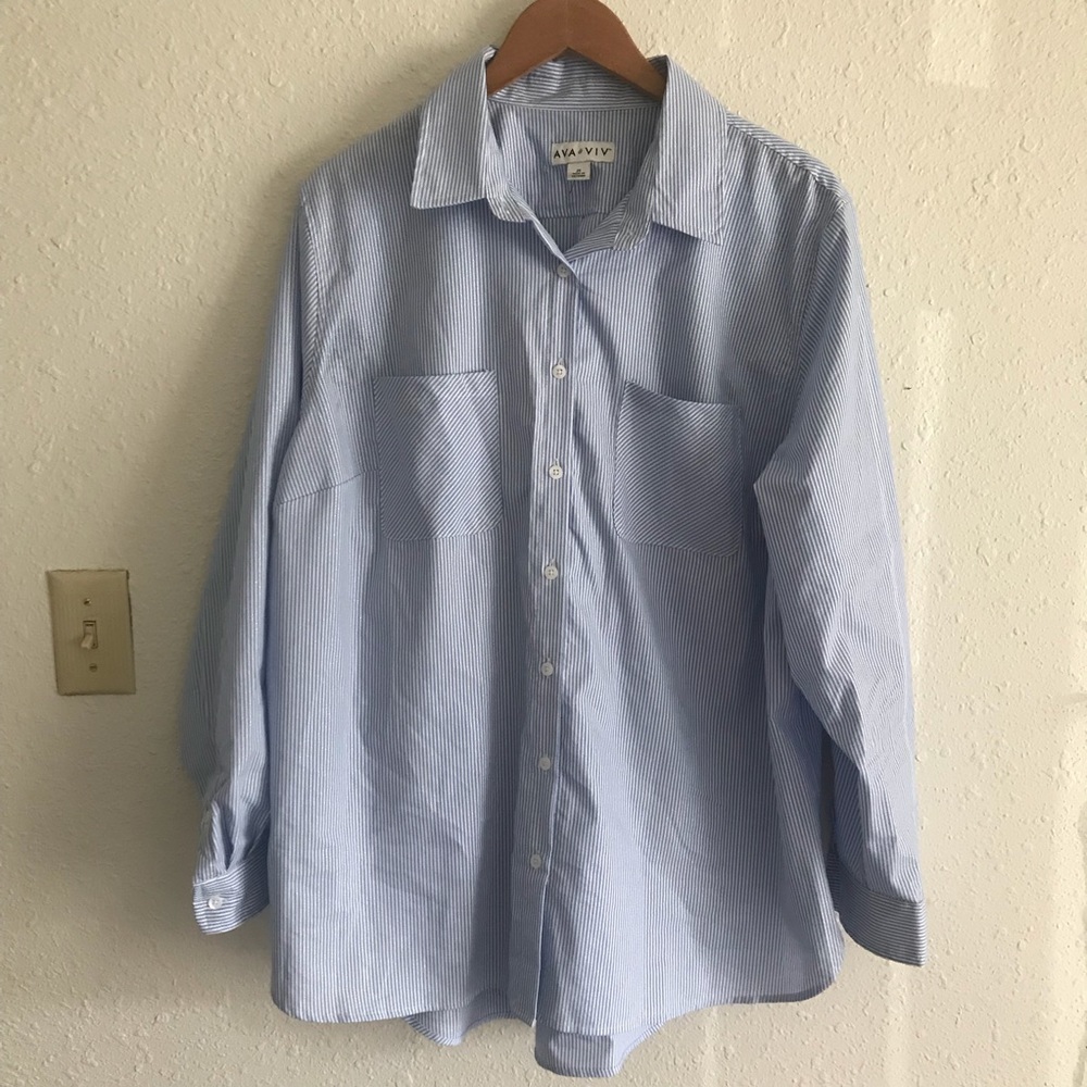 Ava & Viv Blue & White Striped Button Up Size 2X